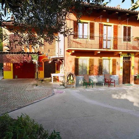Il Casale Del Roero بيت للعطل *