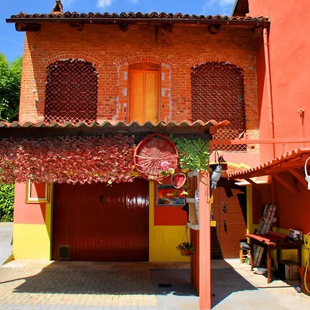 Il Casale Del Roero 카날레