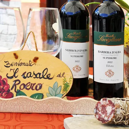 Il Casale Del Roero 카날레