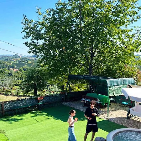 Il Casale Del Roero 카날레