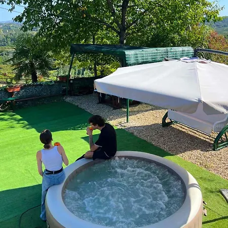 Il Casale Del Roero بيت للعطل كانالي